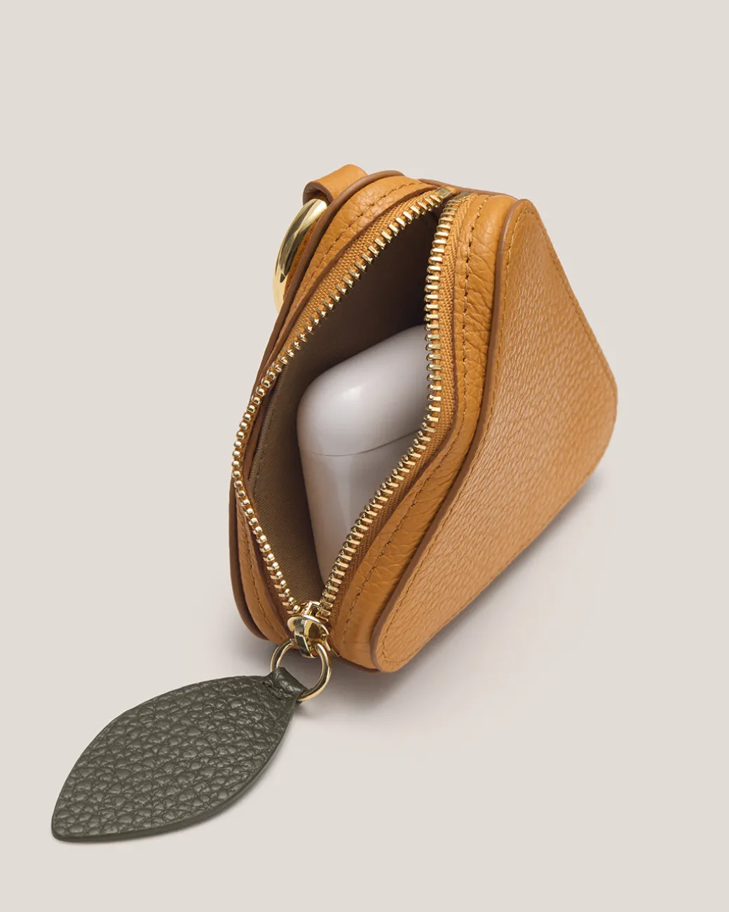 Cuyana Pouch* Pouches | Small Leather Goods