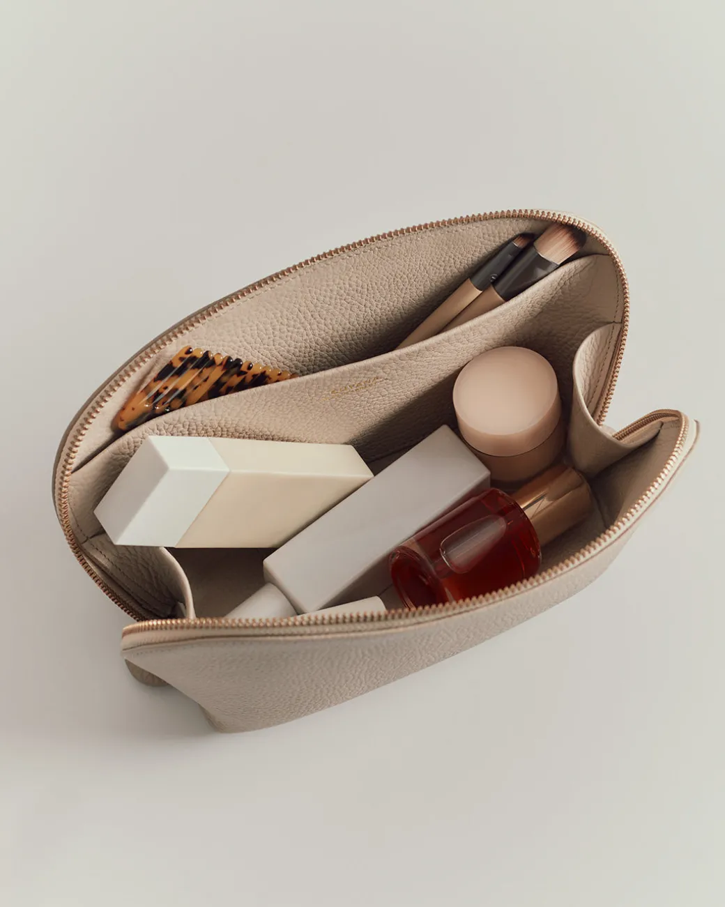 Cuyana Medium Travel Case (Shimmer)* Cases