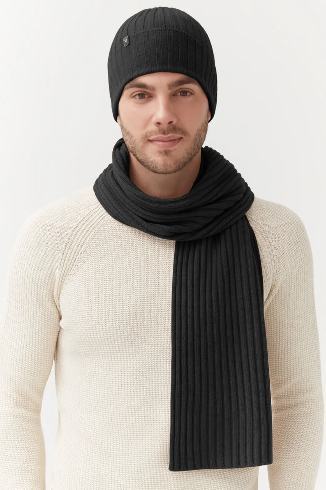Cuyana Mens Wool Cashmere Ribbed Beanie* Accessories