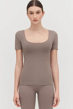 Cuyana Stretch Scoop Neck Tee* Clothing