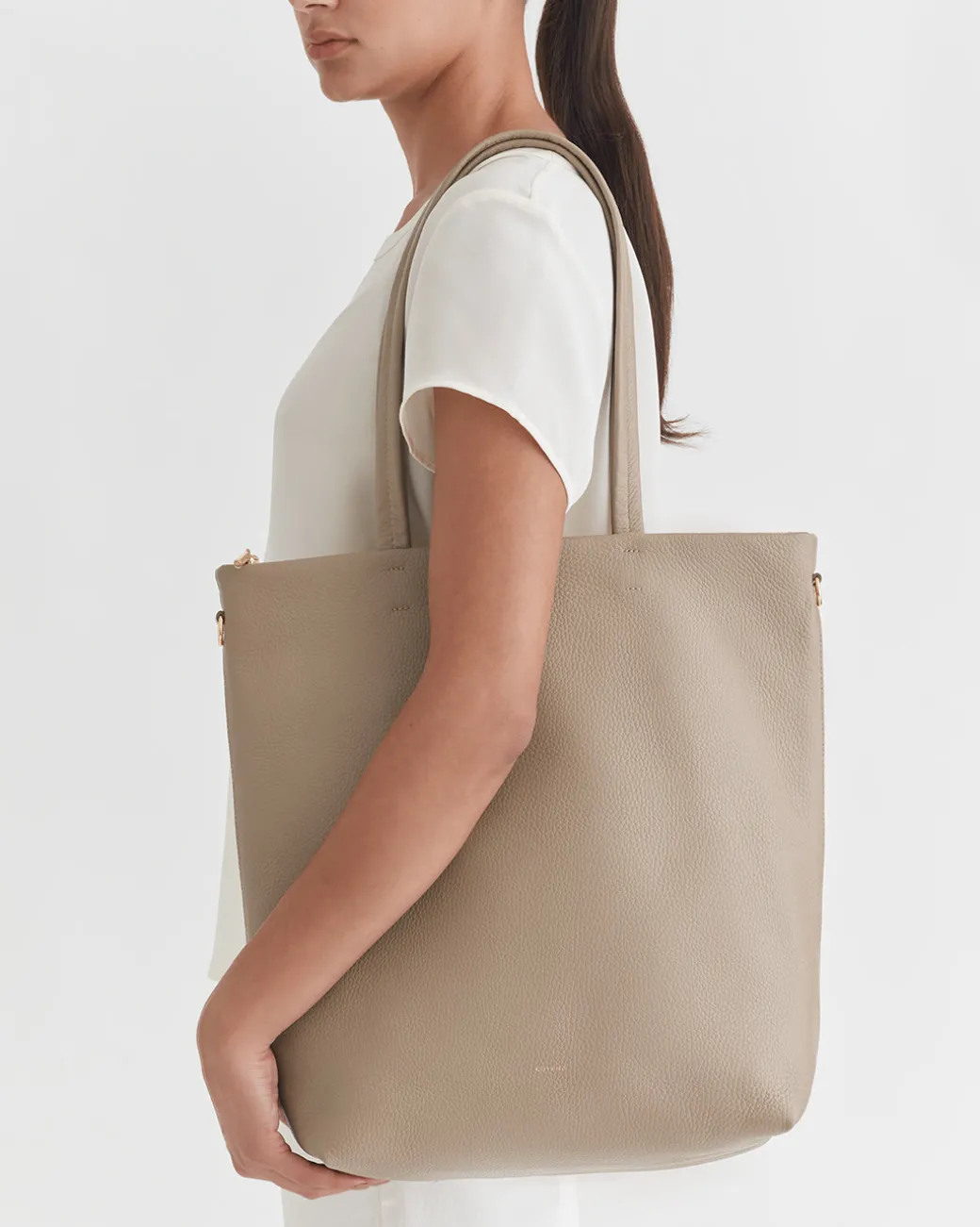 Cuyana Tall Easy Zipper Tote* Bags | Totes